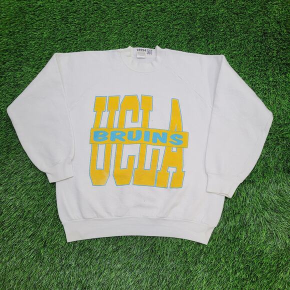 Vintage UCLA Bruins Sweatshirt Womens Large 21x23 Crop USA - Picture 1 of 16